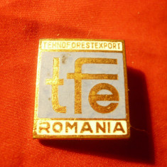 Insigna Tehnoforestexport Romania ,h=2,4cm , metal si email