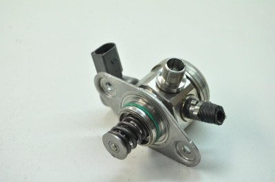 Pompa de combustibil MERCEDES-BENZ C Coupe C205 2016 OEM: Coupe | 3256707 foto