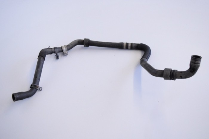 Furtun de lichid de răcire PORSCHE PANAMERA 970 2011 OEM: 97010643300 25979984