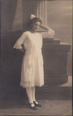 B2930 Tanara poza veche anii 1910 foto