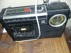 radio casetofon SANYO Vechi,,stare cum se vedeT.GRATUIT foto