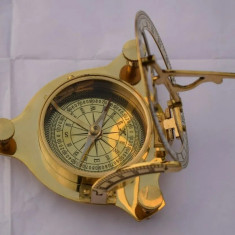 Busola cu compas si cadran solar nautic din alamă