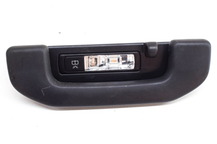 M&acirc;ner plafon dreapta spate MERCEDES-BENZ C W205 2015 OEM: A0009061035 20240909