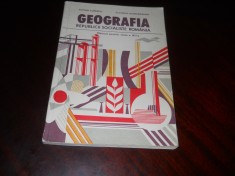 Geografia Republicii Socialiste Romania -Victor Tufescu- Manual clasa XII 1980 foto