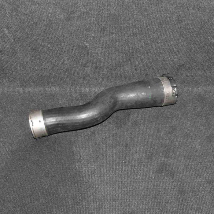 Furtun intercooler dreapta BMW 5 F10 2010 OEM: 521108A