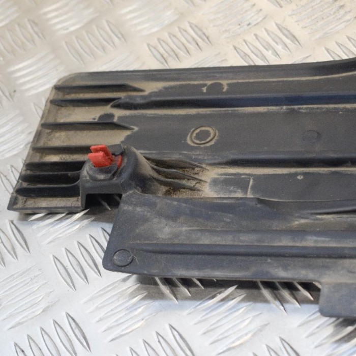 Alt scut motor FORD FOCUS III 2016 OEM: AV61-R11779-AF | 3988781