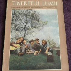 Revista Tineretul lumii Nr. 9 / 1954, propaganda comunista, caricaturi BD in RPR