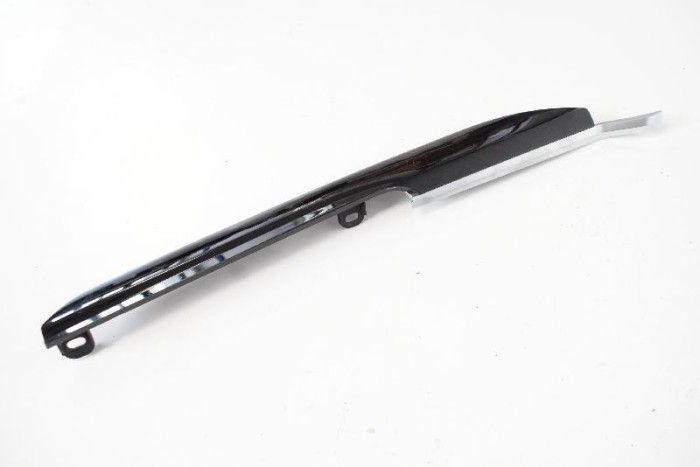 Ornament consola centrală BMW 7 G11, G12 2017 OEM: 7989225 4071704