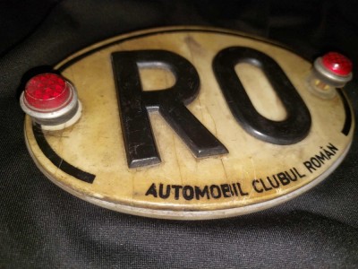 Placuta identificare Auto Colectie,RO-AUTOMOBIL CLUBUL ROMAN ACR,Placheta veche auto originala ACR,Piesa originala Necuratata,suruburi originale foto