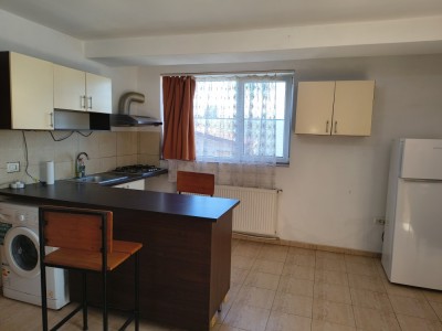 Garsoniera termen lung foto