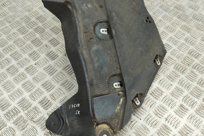 Scut motor st&acirc;nga spate BMW 3 G20, G28 2022 OEM: 7435569 31037192