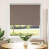 VidaXL Jaluzea cu role opace cafea 100x130 cm lățime țesătură 95,7 cm 4010972