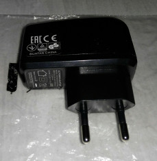 Incarcator adaptor priza USB 5V , 1A Original foto