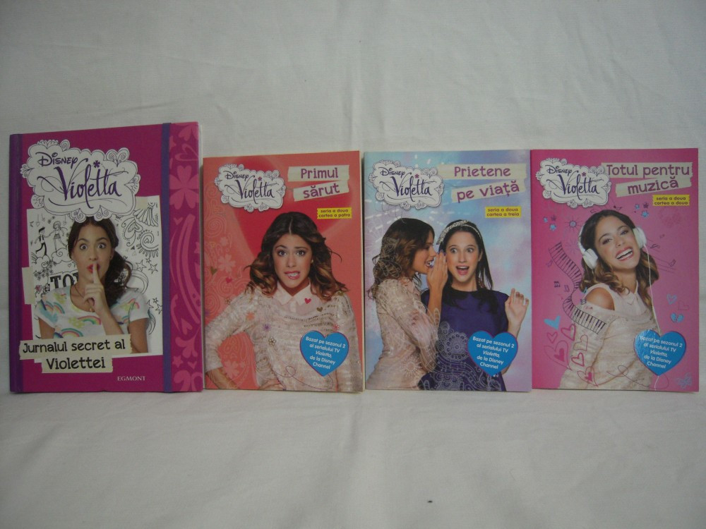 Seria Disney Violetta 3 volume + jurnalul | arhiva Okazii.ro