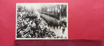 Iasi 1940 Garda de fier Legionari Defilarea Miscarii Legionare Regele Mihai Foto foto