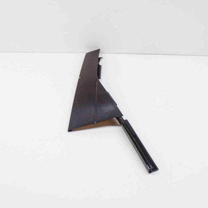 Ornament vertical ușă dreapta spate PORSCHE CAYENNE 92A 2015 OEM: 7P5853590C,7P5.853.590.C 11508687