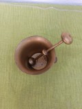 Mojar vechi din bronz cu pistil