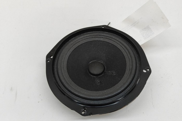 Difuzor ușă dreapta spate VW SHARAN 7N1, 7N2 2012 OEM: 7N0035453B 31401446