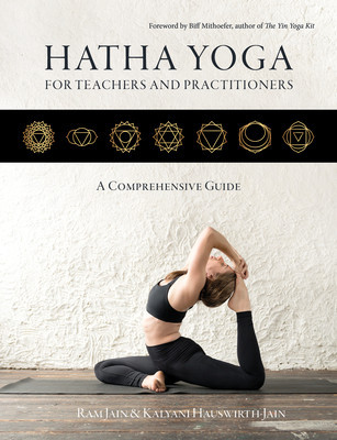 Hatha Yoga for Teachers and Practitioners: A Comprehensive Guide foto