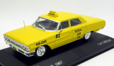 WHITEBOX Ford Galaxie Taxi 500 1967 1:43 foto