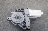 Motor macara geam ușă dreapta față VOLVO V40 Hatchback 2016 OEM: 966269-103,WR12-717 10950836