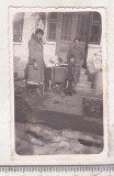 bnk foto Femei cu copii ,carucior si ursulet de plus - Boldesti 1937