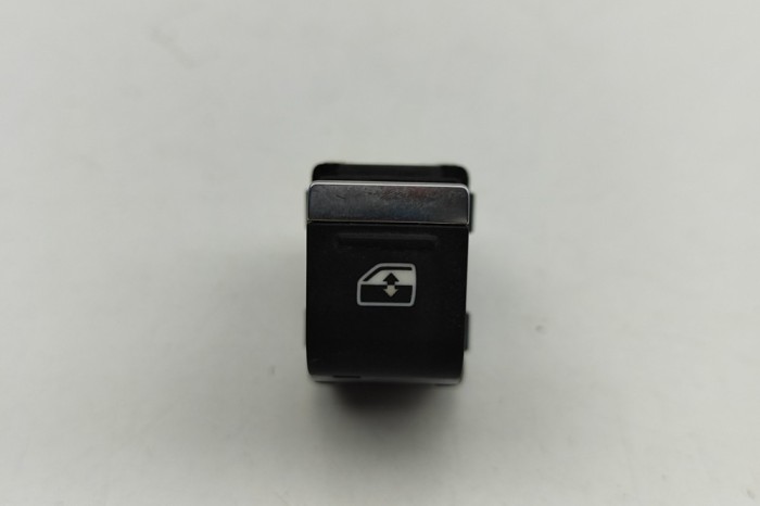 Buton geam ușă st&acirc;nga față AUDI Q4 SUV F4B 2024 OEM: 4K0959855 | 32043064