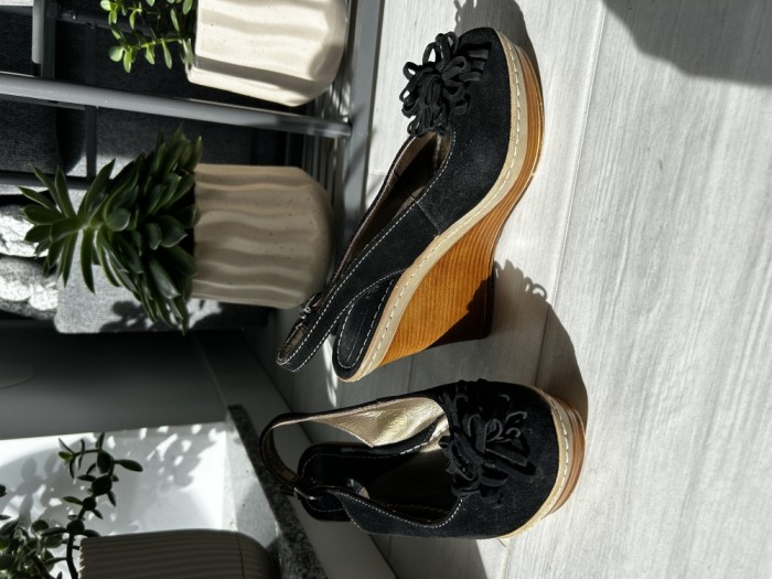 Vand pantofi dama
