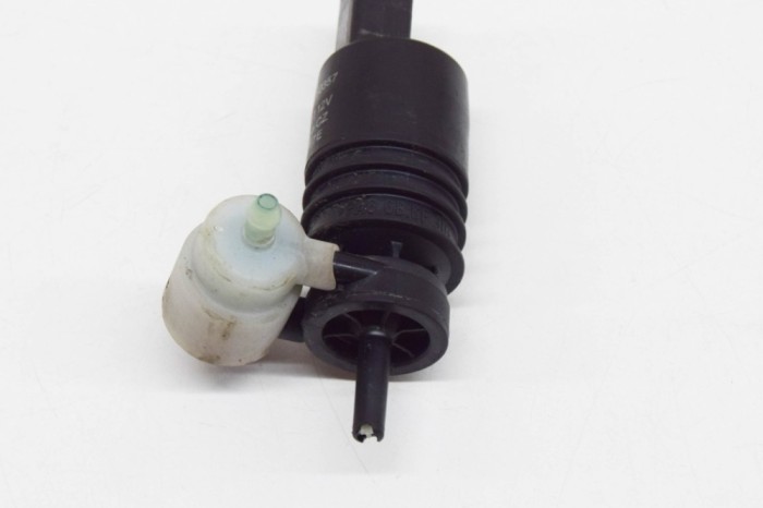 Motor rezervor lichid de parbriz OPEL MOKKA / MOKKA X 2018 OEM: 3240117,13250357 | 11811689
