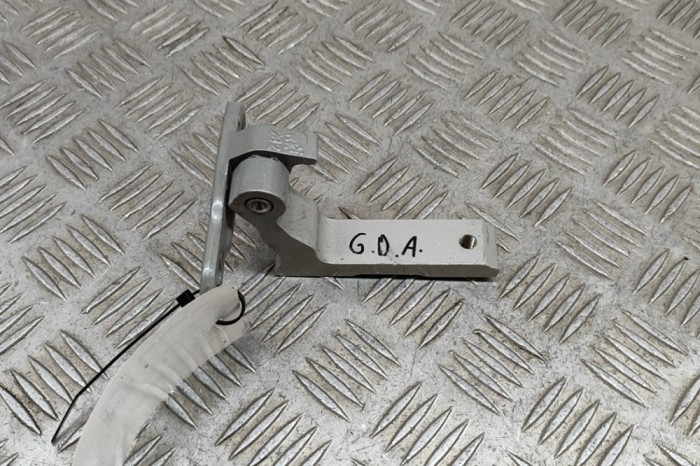 Balama ușă dreapta spate VOLVO S60 III 224 2020 OEM: 31457983 23485341
