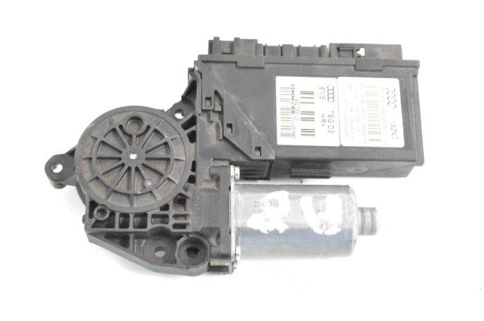 Motor macara geam ușă dreapta spate AUDI A8 D3 4E2, 4E8 2008 OEM: 4E0959802C 12025636