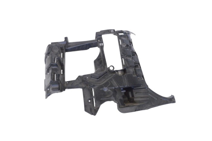 Suport bara de protecție dreapta față BMW X5 G05 2020 OEM: 7421820 22314320