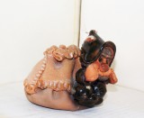 Artă Studio: Vază statuetă ceramică emailată, modelată manual, semnată A.J