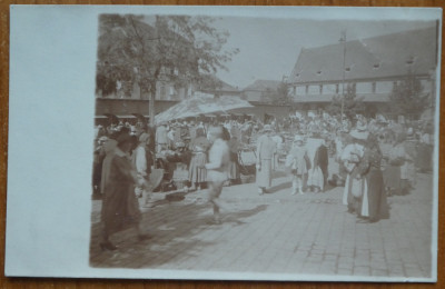 2 carti postale tip fotografie ; Piata din Sibiu , Septembrie , 1923 , inedite foto