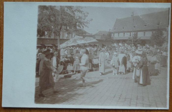 2 carti postale tip fotografie ; Piata din Sibiu , Septembrie , 1923 , inedite