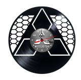 Ceas Perete Vinil Mitsubishi, Logo Trei Diamante, Carbon Look, Negru, Decorativ, Silentios, 30cm