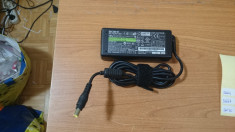 Alimentator Sony 16V 4A VGP-AC16V8 #56662NEL foto