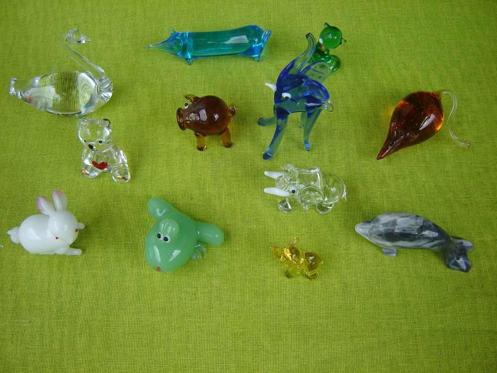 Lot de 12 miniaturi din sticla | arhiva Okazii.ro