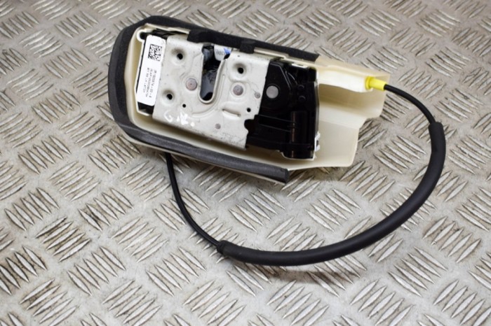 &Icirc;ncuietoare ușă st&acirc;nga spate TESLA MODEL 3 2020 OEM: 1500674-00-A 14951242