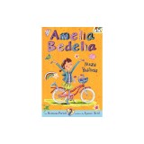 Amelia Bedelia Chapter Book #1: Amelia Bedelia Means Business