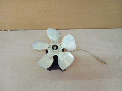ventilator combina frigorifica side by side Hotpoint MSZ 902DF / R13 foto