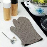 Manusa de bucatarie antiaderenta, antitermica, din silicon, gri 27,5x17 cm Kinghoff