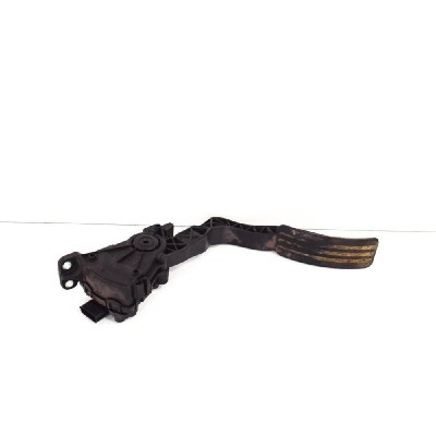 Pedala de accelerație DACIA DUSTER 2013 OEM: 180106136R 3343244 foto