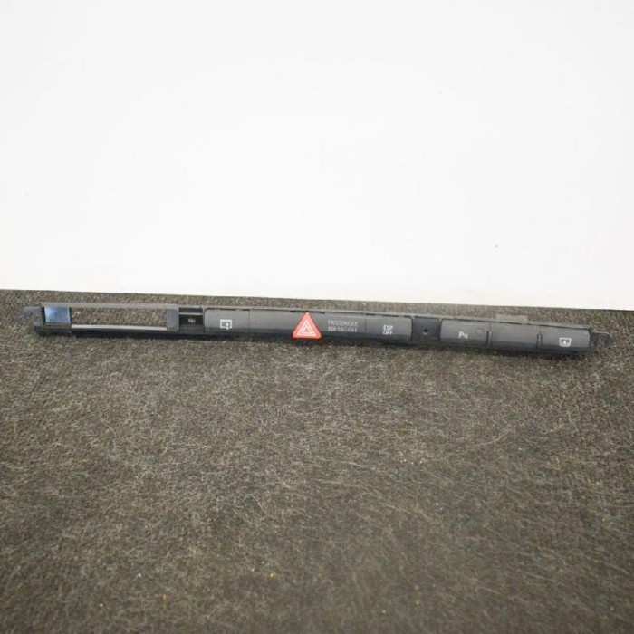 Panou de butoane AUDI A8 D3 4E2, 4E8 2009 OEM: 4E2927137ER | 2740291