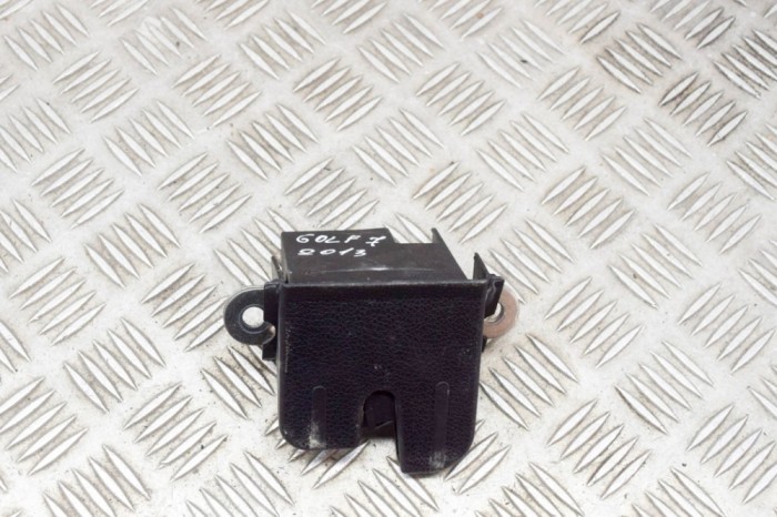 &Icirc;ncuietoare haion VW GOLF VII 5G1, BQ1, BE1, BE2 2013 OEM: 5G6827505 15422639