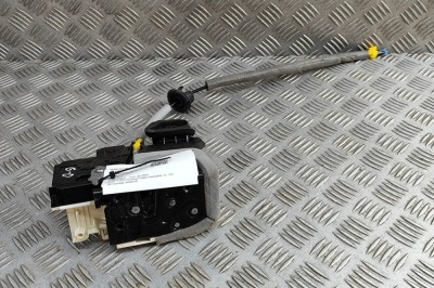 &amp;Icirc;ncuietoare ușă dreapta spate AUDI Q8 4MN 2024 OEM: 4K0839016P | 31865769 foto