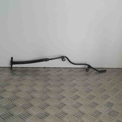 Furtun VW PASSAT Variant B7 365 2011 OEM: 5K0121070C foto