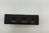 Port USB/AUX-In AUDI Q7 4M 2016 OEM: 4M0035736A | 31800801