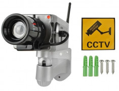 Camera Falsa de Supraveghere cu LED, Senzor de Miscare, cu Sticker CCTV foto