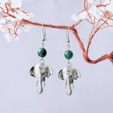 Cercei argintii cu jad verde - Elefant